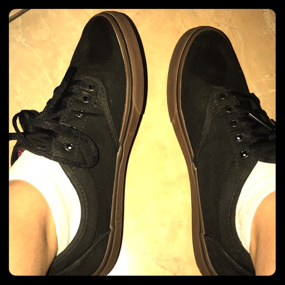 Black/Gum Vans - Picture 2 of 8